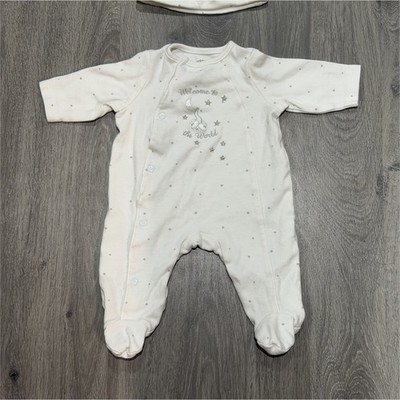 Little Me Newborn White & Gray Stars Layette Set w/ Hat, 2 Piece, Cotton