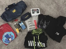 Broadway 🎭Merchandise Bundle. Keychain,hoodie,socks, Smash Opening Night Puzzle