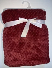 NWOT Stylish Baby Soft Flannel Fleece Baby Infant Throw Blanket in Red Burgundy