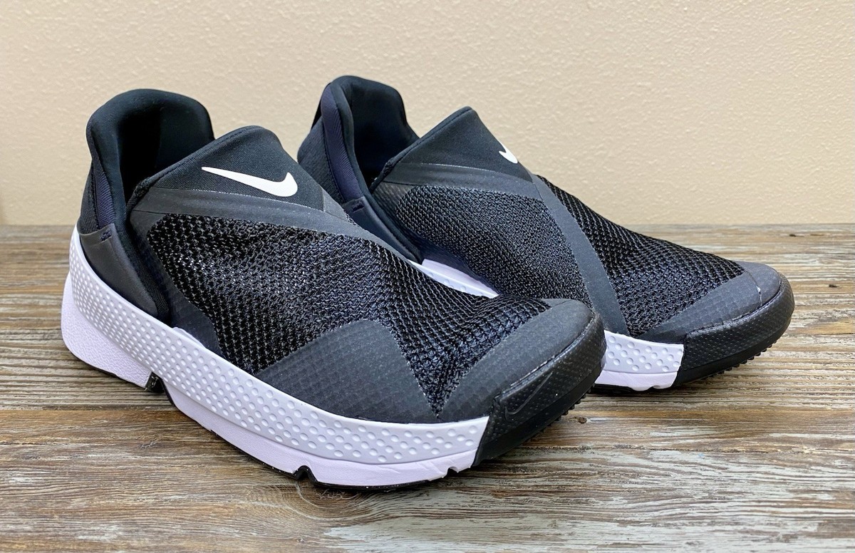Nike Go FlyEase Triple Black Slip On Shoes DR5540-002 Women's Size