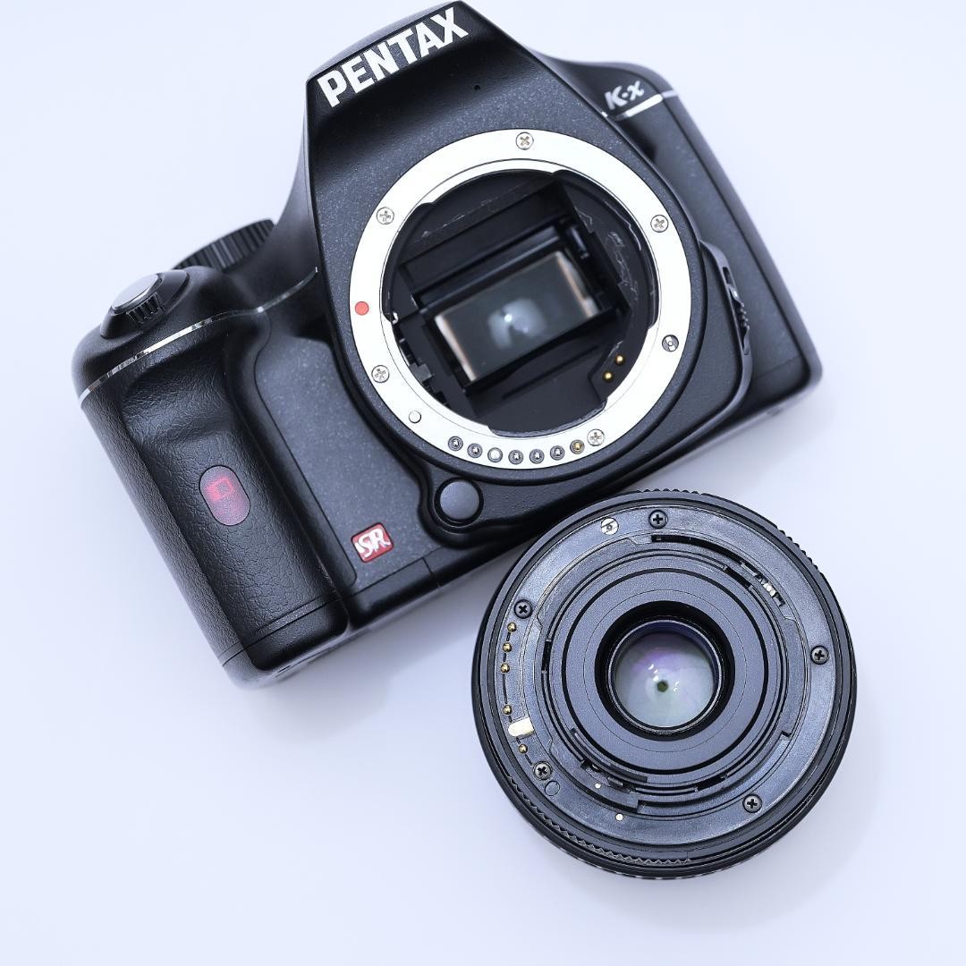 PENTAX K-x Digital Camera with 18-55mm Lens Kit Junk Condition