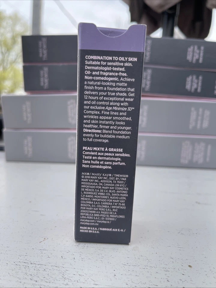 DISCONTINUED Mary Kay Timewise 3D Foundation Matte Bronze C 180 - Image 3 of 4