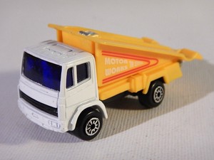 maisto tow truck