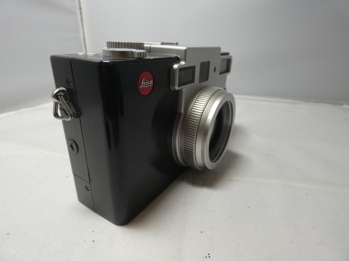 Leica Digilux 1 4MP Digital Camera. Comes with original box Leica Digilux 1 4MP Digital Camera. Comes with original box