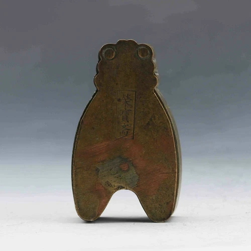 Old Chinese Ancient Collection Museum Hand carved Bronze cicada statue - Picture 7 of 7