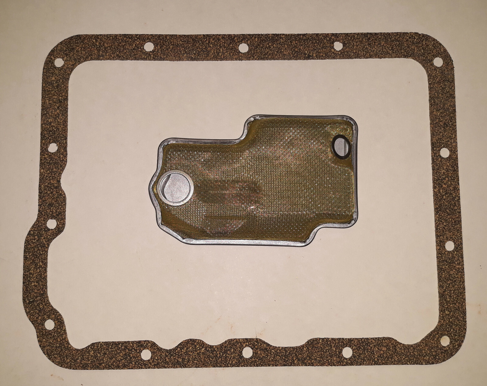FORD TRANSMISSION FILTER & GASKET KIT, FITS 195557 MEDIUM CASE