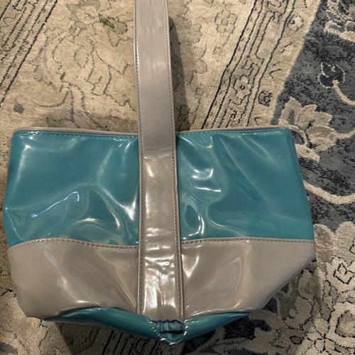 Inter Design Carryall Tote 4 Pockets Waterproof Vegan Leather - Picture 2 of 8