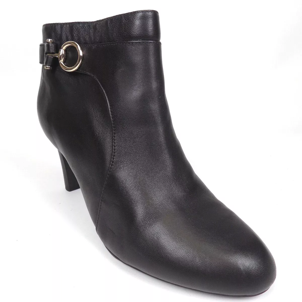 Bandolino longo sales ankle booties