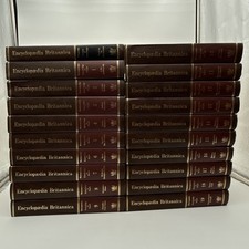 Encyclopedia Britannica 15th Edition Complete 30 Volume Set  3 Annuals