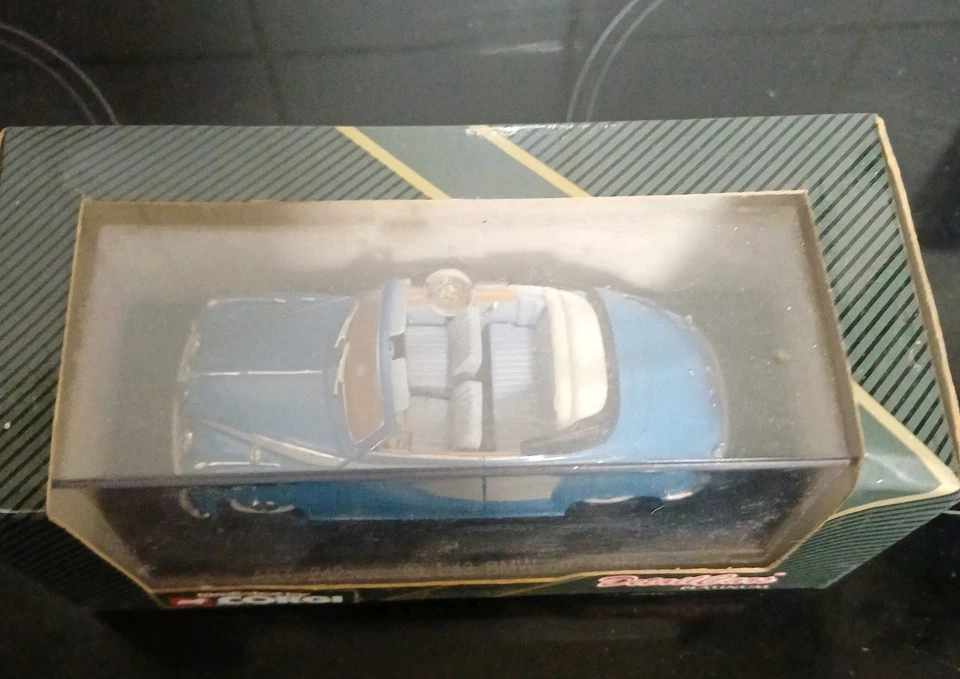 Corgi Detail Cars Platinum 1:43 96650 BMW 502 Cabrio - Image 2 of 4