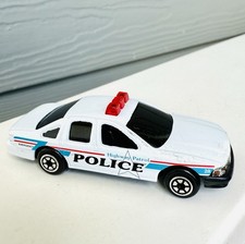 Yatming No. 823 Highway Patrol Police Chevrolet Caprice 1/64 Scale Cop Car