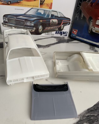 1:25 73 Chevy Caprice Convertible Fold Down Frame and Trunk Piece
