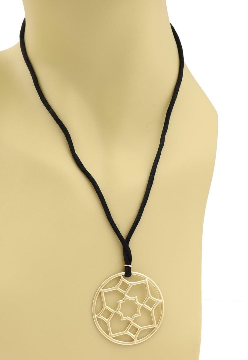Tiffany & Co. Round Pendant Picasso Zellige 18k Gold Cord Necklace