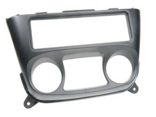 Nissan Almera N16 Autoradio RadioBlende Einbaurahmen schwarz 03/2000 bis 11/2006
