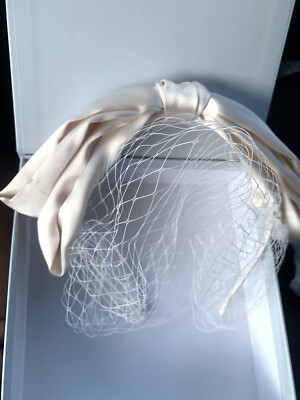 Kristin Ess The Veil Headband Ivory Vintage Inspired Bridal  display picture 3