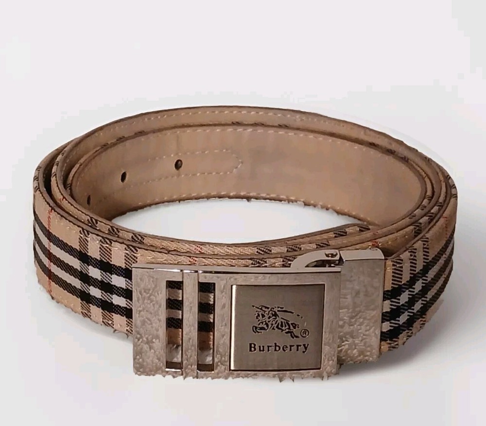 Vintage Burberry Of London Nova Check Belt 120/48