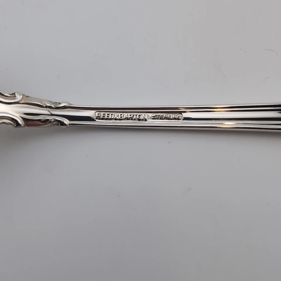 Cuchara de postre de sopa ovalada esterlina del siglo XVIII Reed & Barton - 6 7/8" Foto 3 de 3