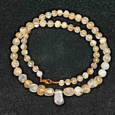 Authentic Ancient round Roman Crystal Stone Bead necklace in very good Condition
