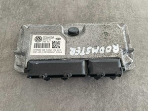 Skoda Roomster Steuergerät Motorsteuergerät 03C906024R