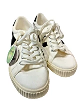 Gola Vegan Classics Women's Tennis Mark Cox Sneakers Size 7. 5 Off-White NWT