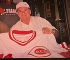 Pete Rose Autographed Stat Jersey And Hit King Photo — photo 9