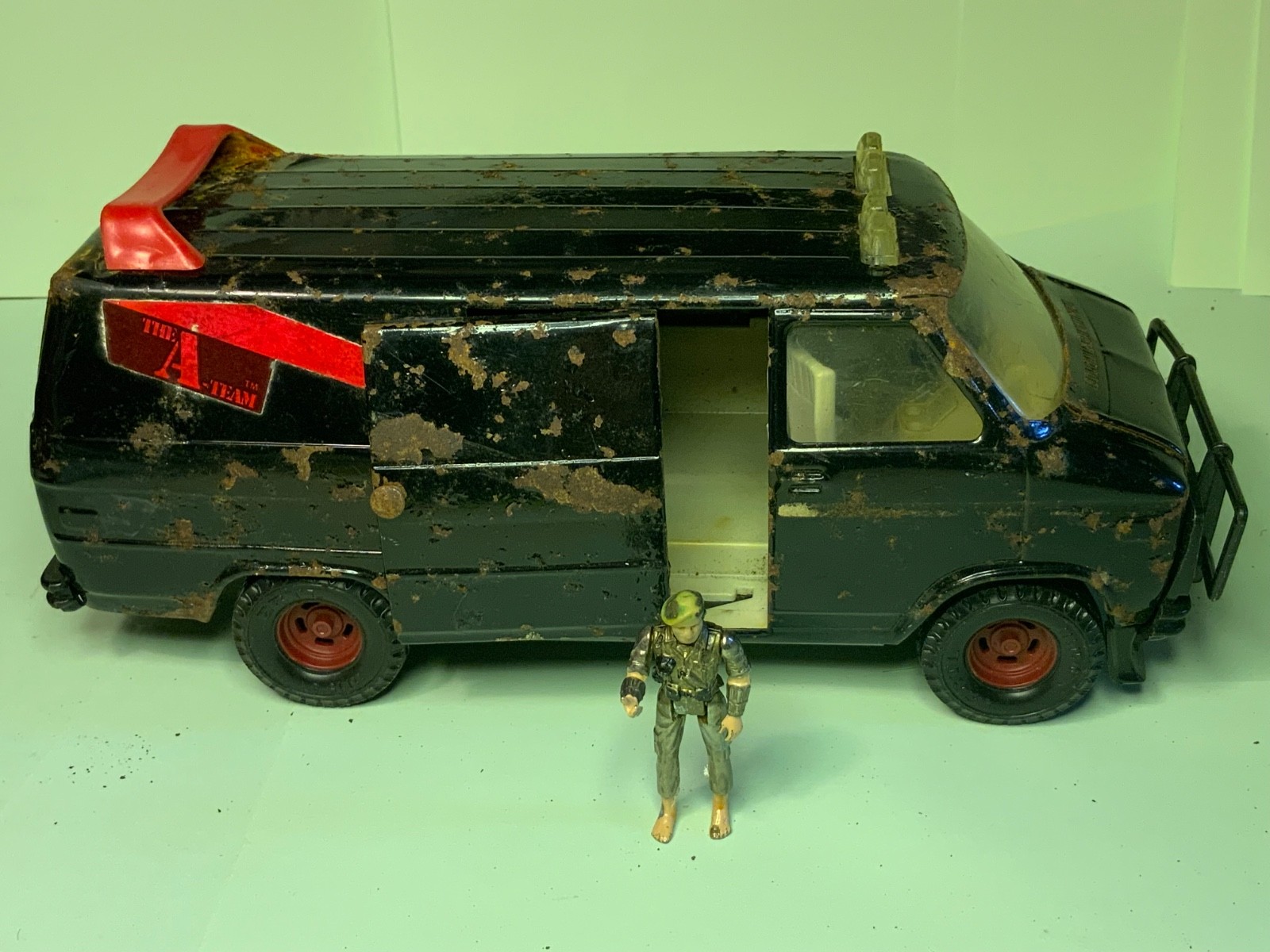 Picture 6 of 24