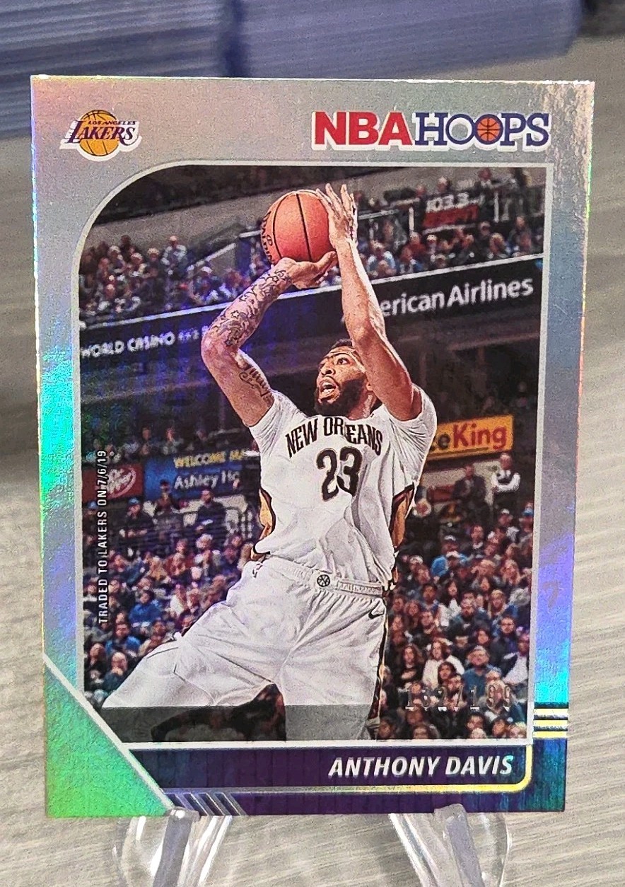 Anthony Davis 2019-20 Panini NBA Hoops Silver /199 #89 Los Angeles Lakers