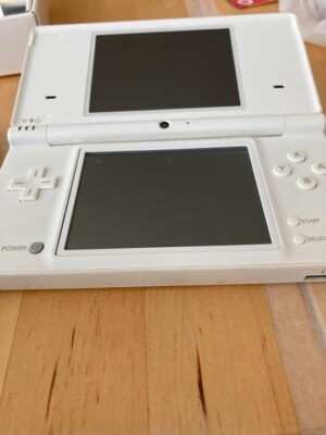 Nintendo Dsi Final Fantasy Crystal Chronicles Echoes Of Time