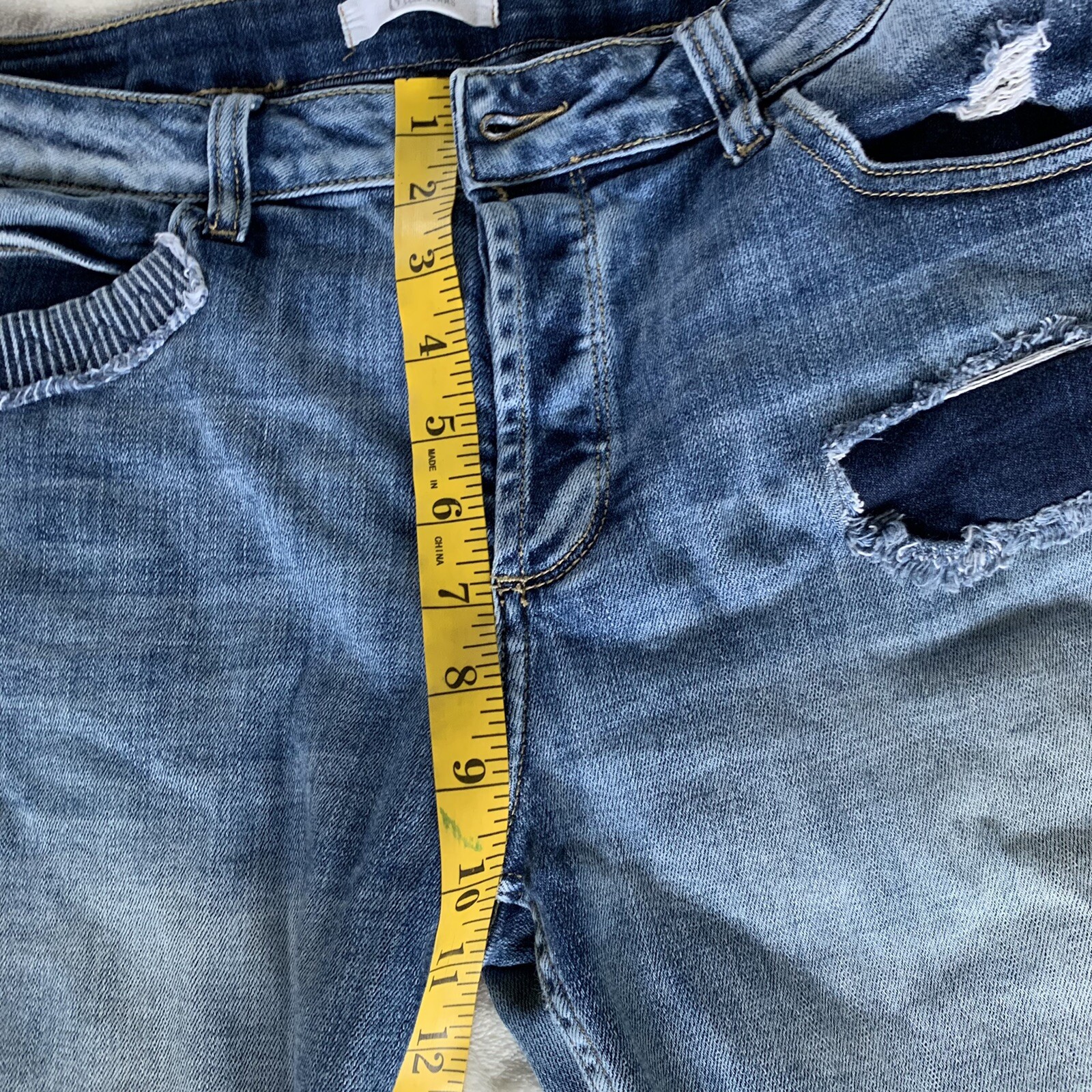 Cello patchwork jeans size 30 - image 6