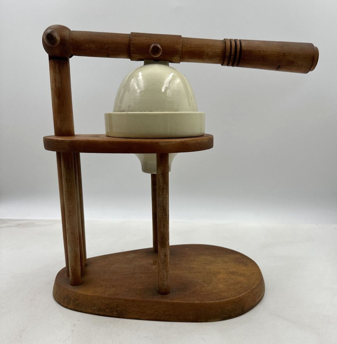 Vintage Juicer Juice Extractor Press Porcelain Wooden Stand Handle Table Top