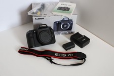 Canon EOS 7D DSLR Digital Camera Body with Battery and Charger Black