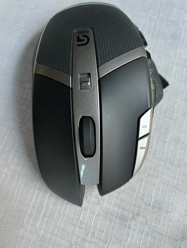 Logitech G602 11-button Wireless Gaming Mouse and USB Receiver Tested Working - Image 2 of 4