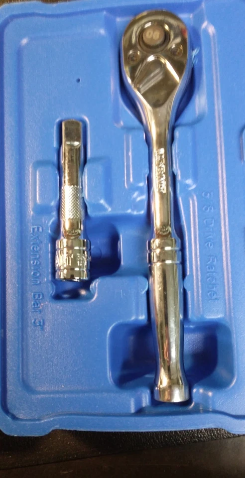 KOBALT 11 PC 3/8 DRIVE RATCHET SET METRIC NEW - Image 2 of 4