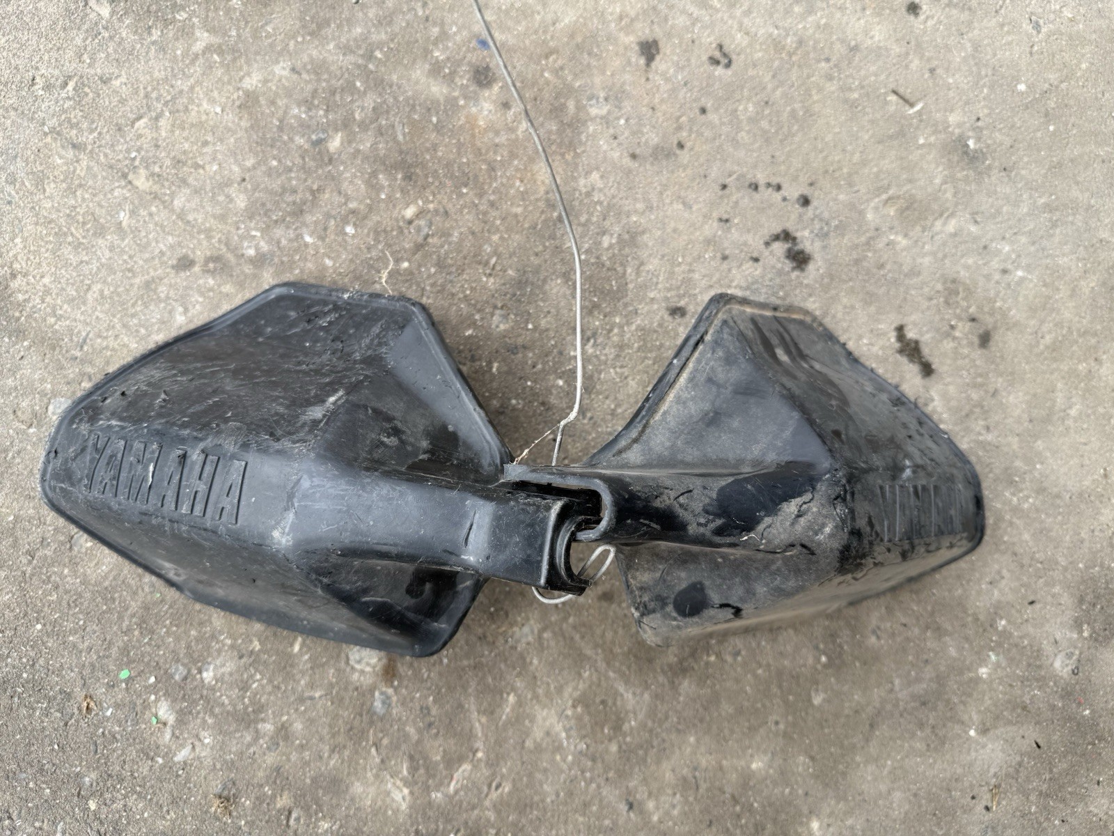 Yamaha Bark Busters Hand Guards with OEM Plastic Trim Parts