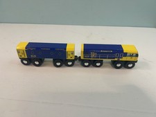 Melissa Doug Wooden Train TR1 Locomotive and Car