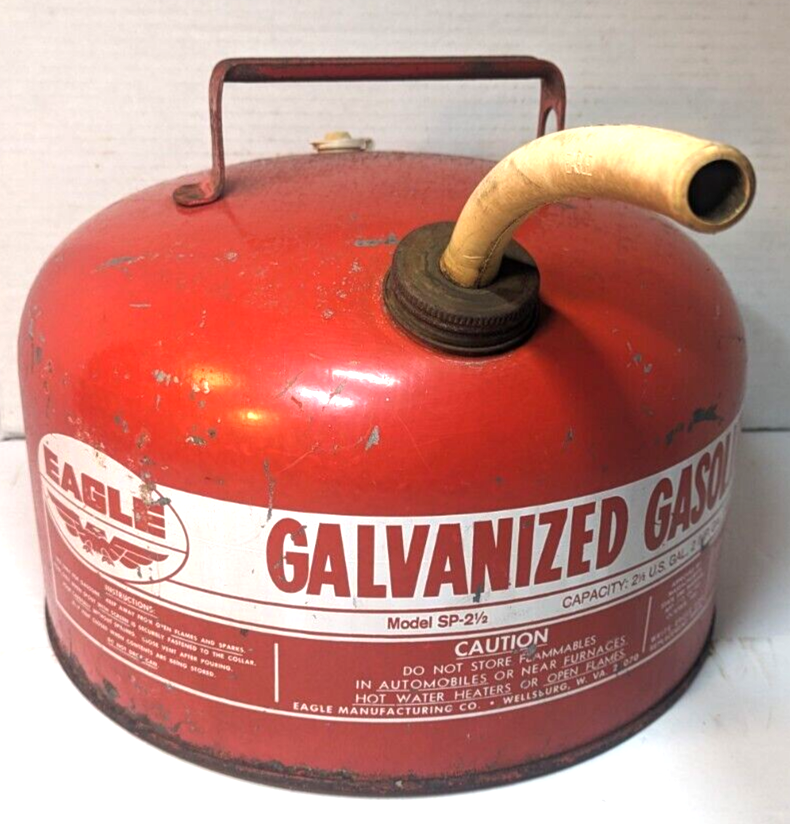 VINTAGE EAGLE GALVANIZED 2 1/2 GALLON ALL PURPOSE GAS GASOLINE CAN