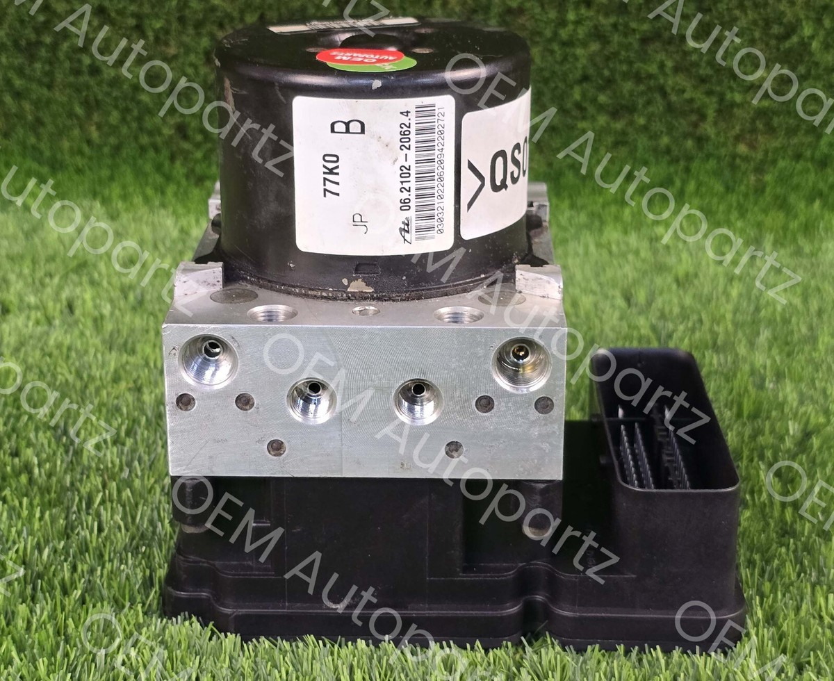 オートマグ 09 Suzuki Grand VITARA ABS Brake Pump Module 4x2 Assembly