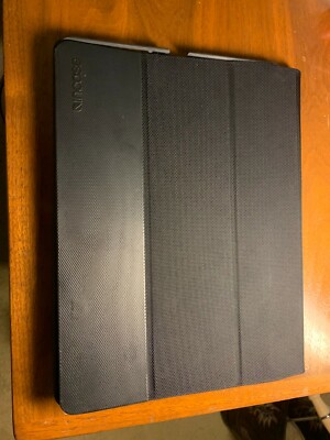 incase Book Jacket Revolution Cover Folio Apple iPad Pro 10.5 Used/Very Good