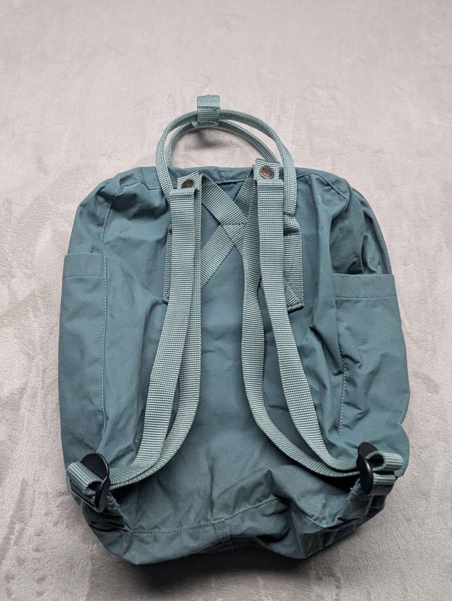 【FJALLRAVEN】Kanken Classic (23510) - Sky Blue Fjallraven Kanken Classic Backpack Sky Blue / Light Oak | My