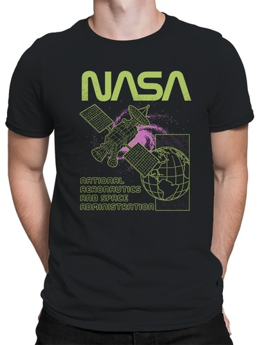 Officially Licensed NASA Space Satellite Graphic Men's T-shirt - Picture 2 of 9