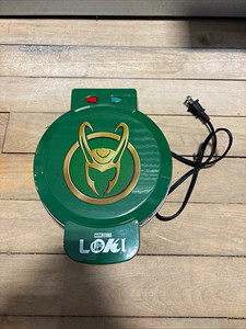Marvel Studios Loki Round Electric Waffle Maker, Non-Stick, Green/Gold