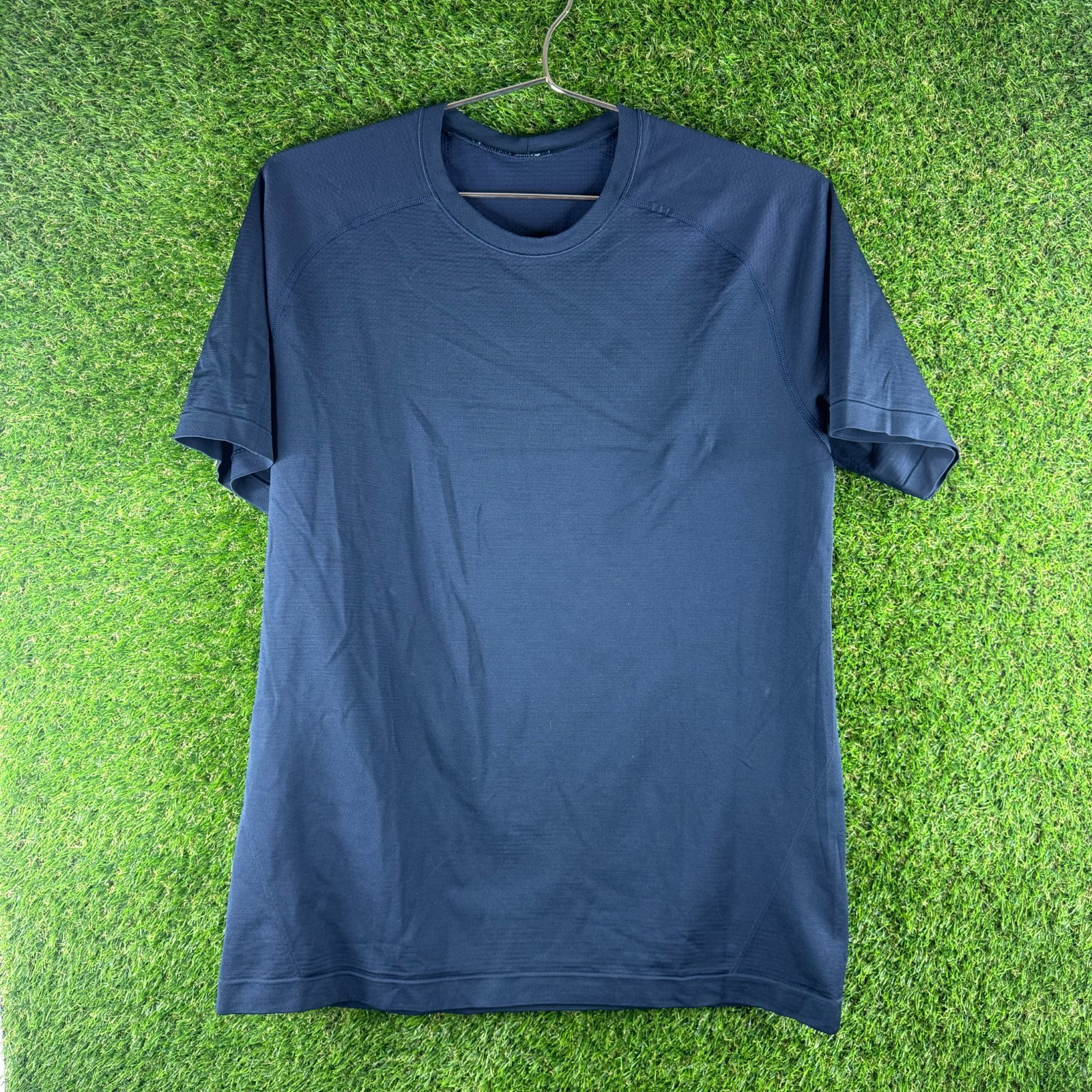 Lululemon Men's Short Sleeve Metal Vent Tech T-Shirt Gray Size M