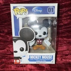 Funko Pop! Vinyl: Mickey Mouse #01 Disney Collectible Figure