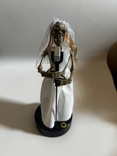 Animated Halloween Bride Skeleton