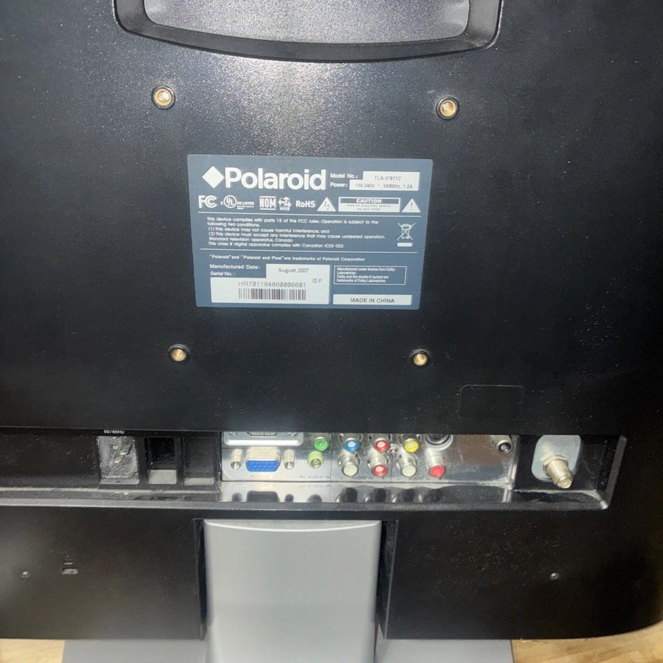 Polaroid 19" LCD Monitor TLA-01911C HD Display VGA TV Screen for Gaming Remote - Image 4 of 4