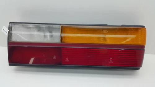 AUDI 100 C2 REAR TAIL LIGHT RIGH SIDE OEM HELLA 53314R7 31235R3 53314R6 53314R23