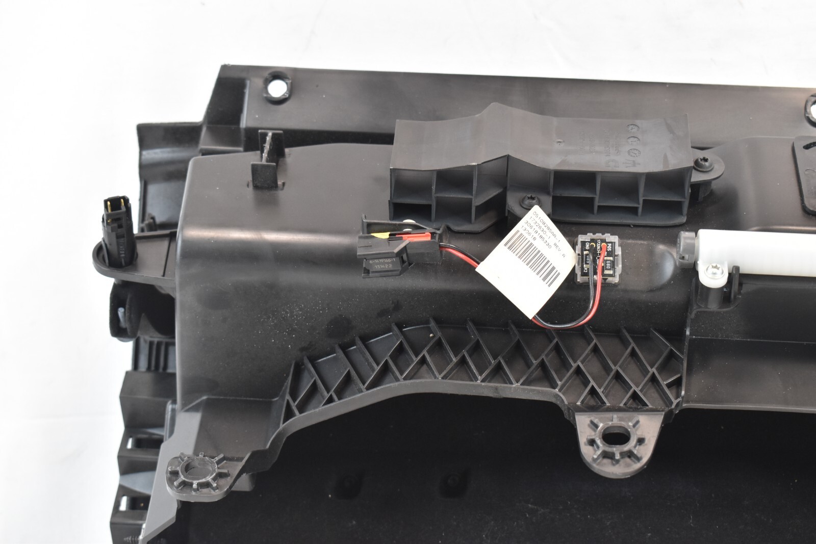 🚀 2014-20 MASERATI GHIBLI RIGHT DASH GLOVEBOX STORAGE LID COMPARTMENT TRIM M157