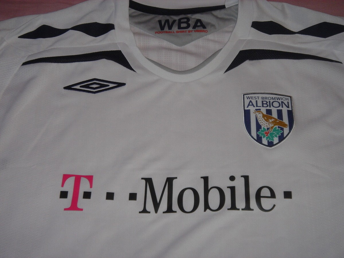 UMBRO WEST BROMWICH ALBION イングランドサッカーチーム West Bromwich Albion Soccer Jersey England Top Umbro Football