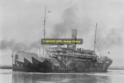 rp11663 - Unknown Liner in wartime Dazzle paint - print 6x4