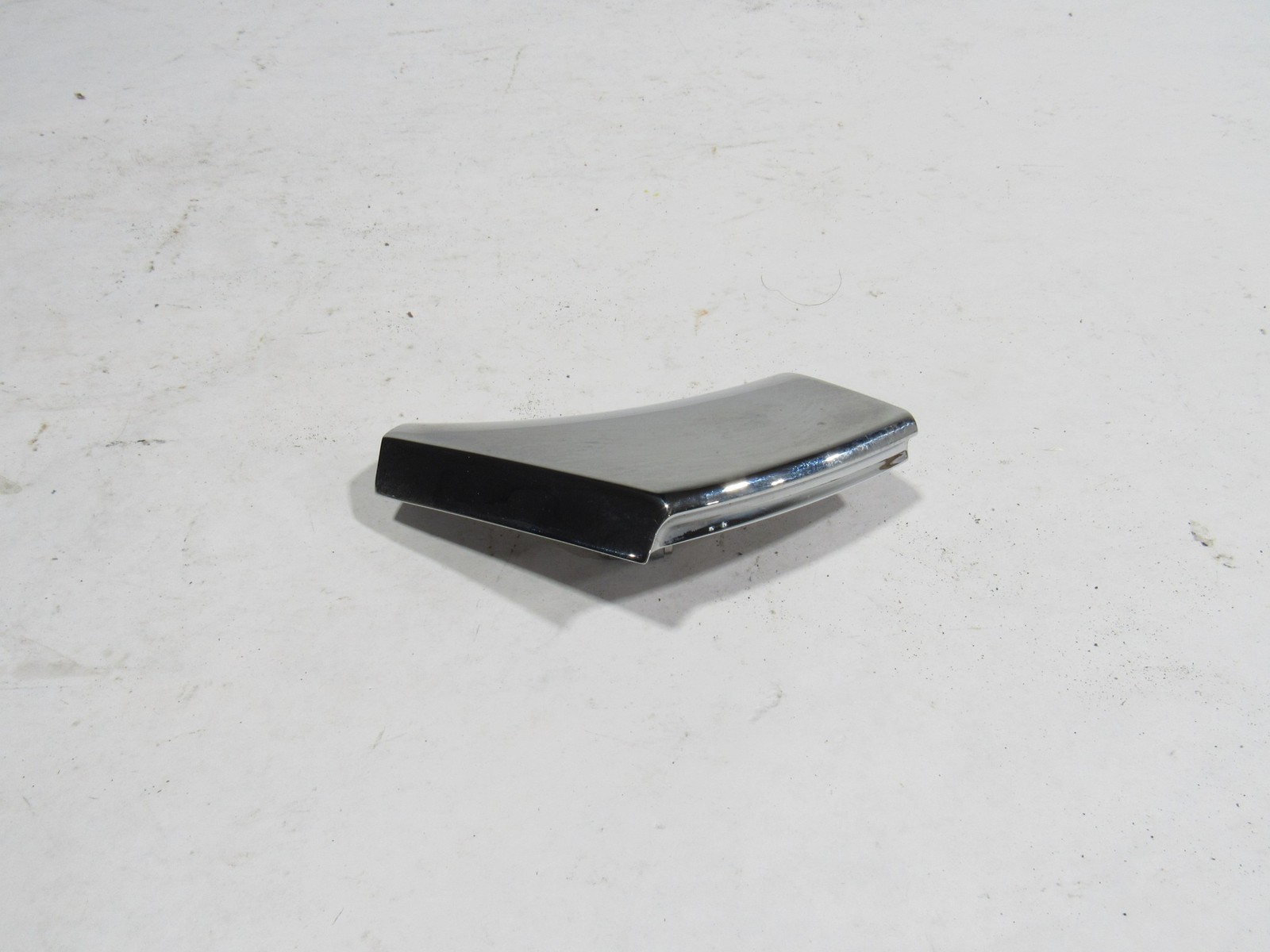 10-20 Bentley Mulsanne 2012 Rear Left Driver C Pillar Cover Cap Trim @1